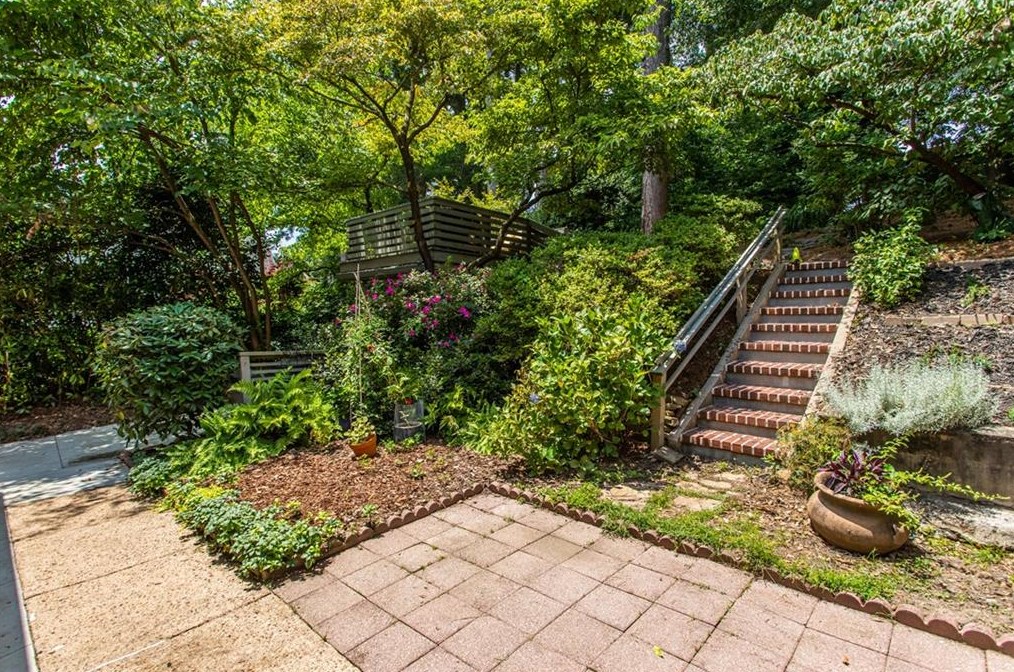 308 Huron St, Decatur GA  30030-1867 exterior