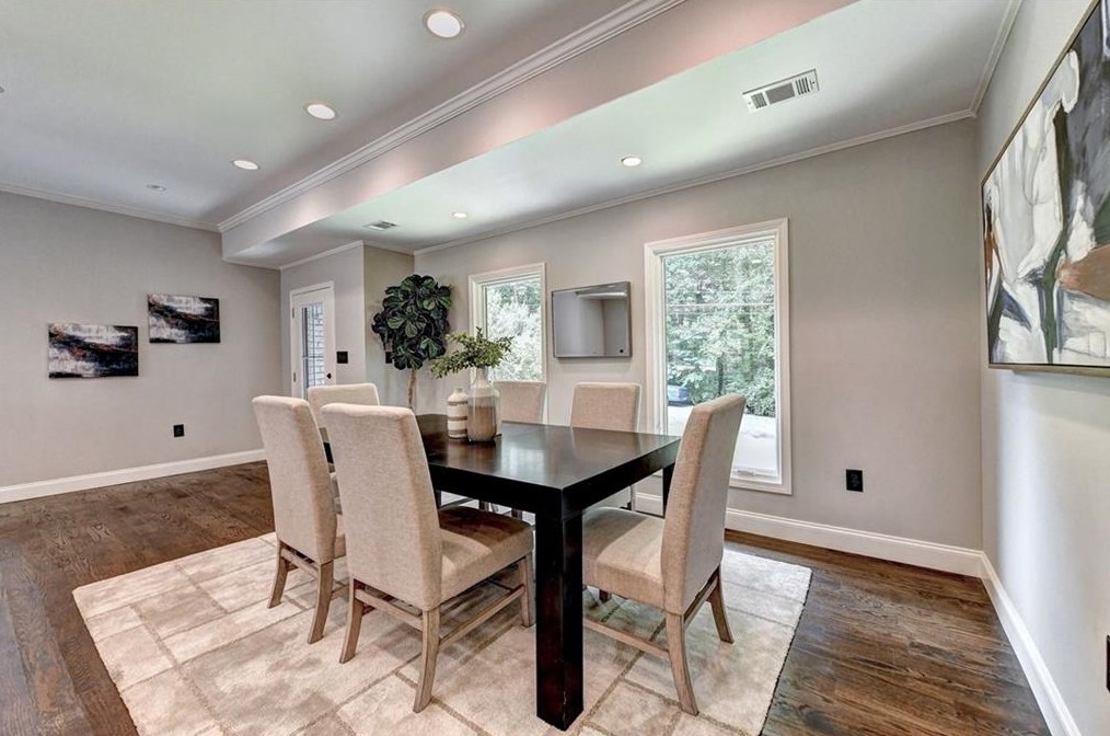 1687 Hartland Dr, Decatur GA  30033-1432 exterior