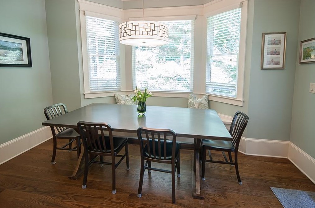 2190 Azalea Cir, Decatur GA  30033-2642 exterior