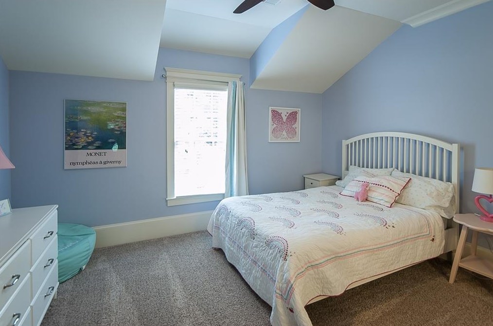 2190 Azalea Cir, Decatur GA  30033-2642 exterior