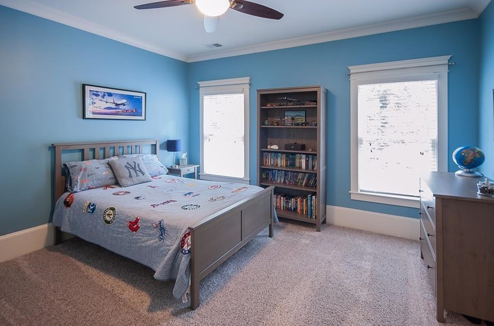 2190 Azalea Cir, Decatur GA  30033-2642 exterior