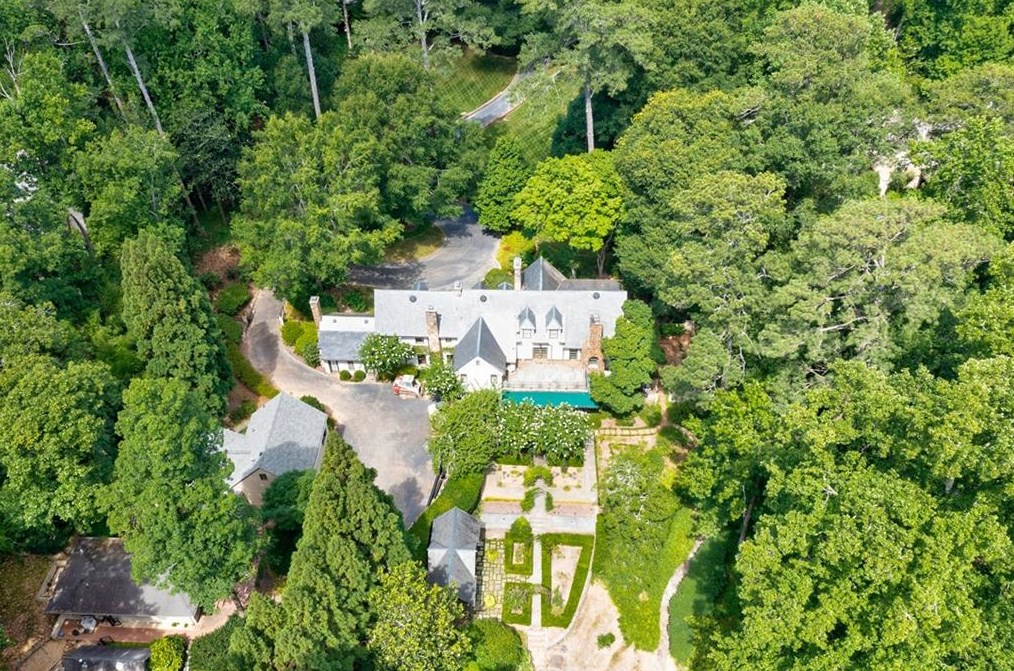 3541 Tuxedo Rd, Atlanta GA  30305-1048 exterior