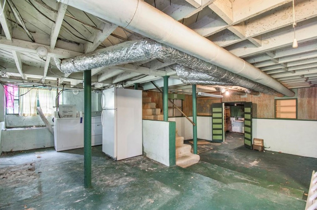 2115 Pinellas Trl, Decatur GA  30033-1930 exterior