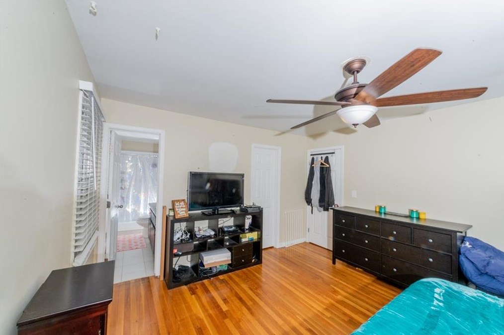 3976 Wedgefield Cir, Decatur GA  30035-2388 exterior