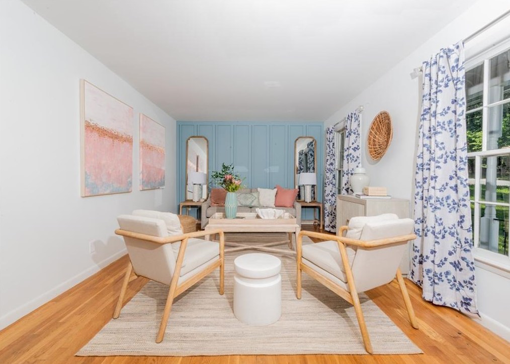 3976 Wedgefield Cir, Decatur GA  30035-2388 exterior