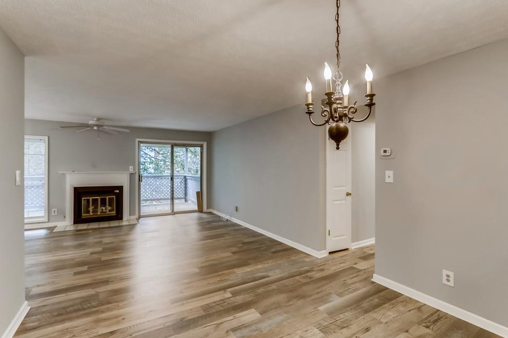 1326 Weatherstone Way, Atlanta GA  30324-4645 exterior