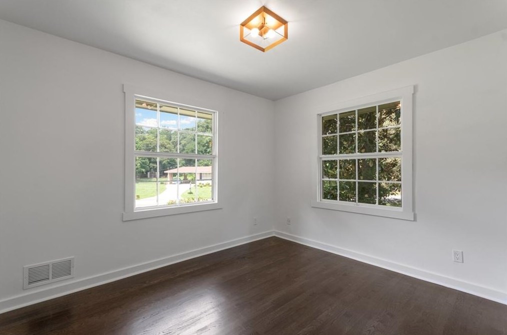 2794 Treadway Dr, Decatur GA  30034-2536 exterior