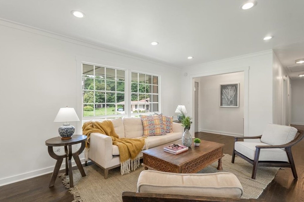 2794 Treadway Dr, Decatur GA  30034-2536 exterior