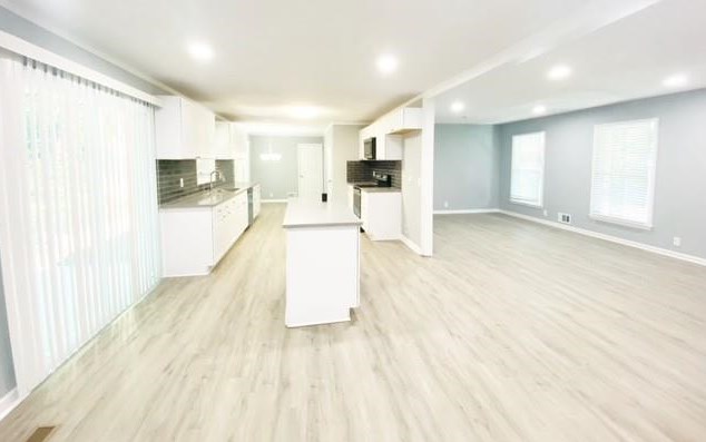 2670 Treadway Dr, Decatur GA  30034-2527 exterior