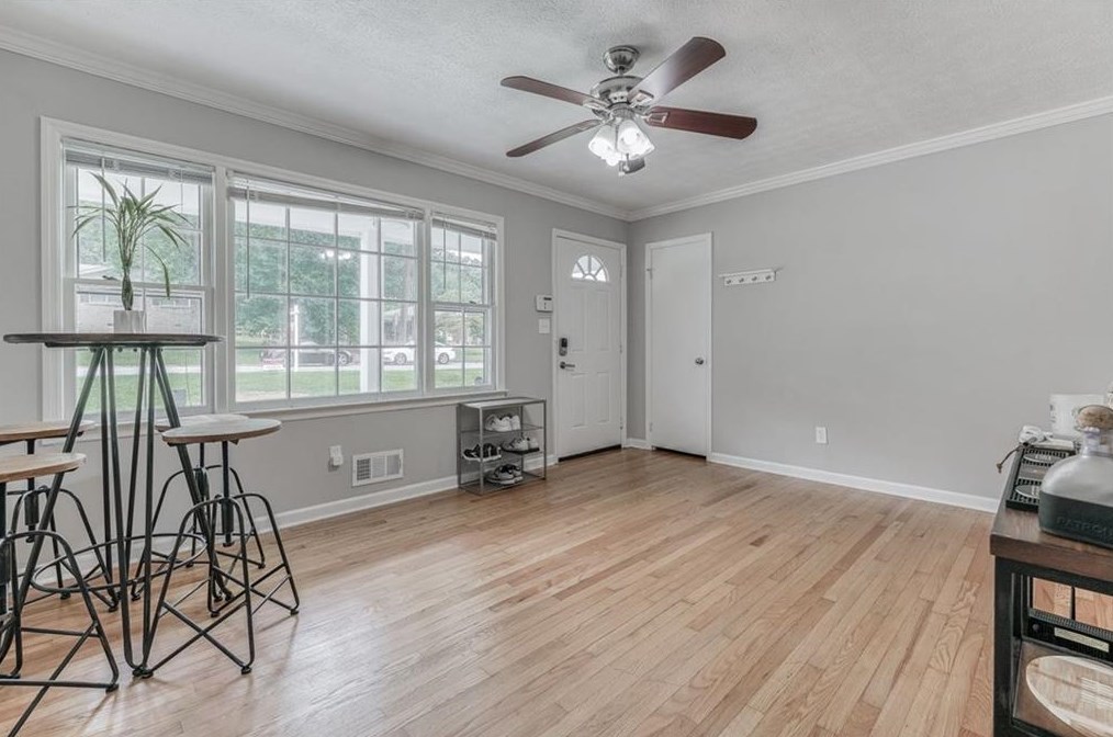 2998 Barry Ave, Smyrna GA  30082-1904 exterior