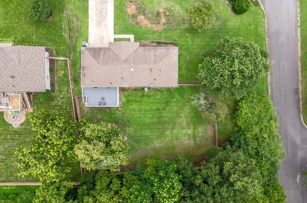 2998 Barry Ave, Smyrna GA  30082-1904 exterior