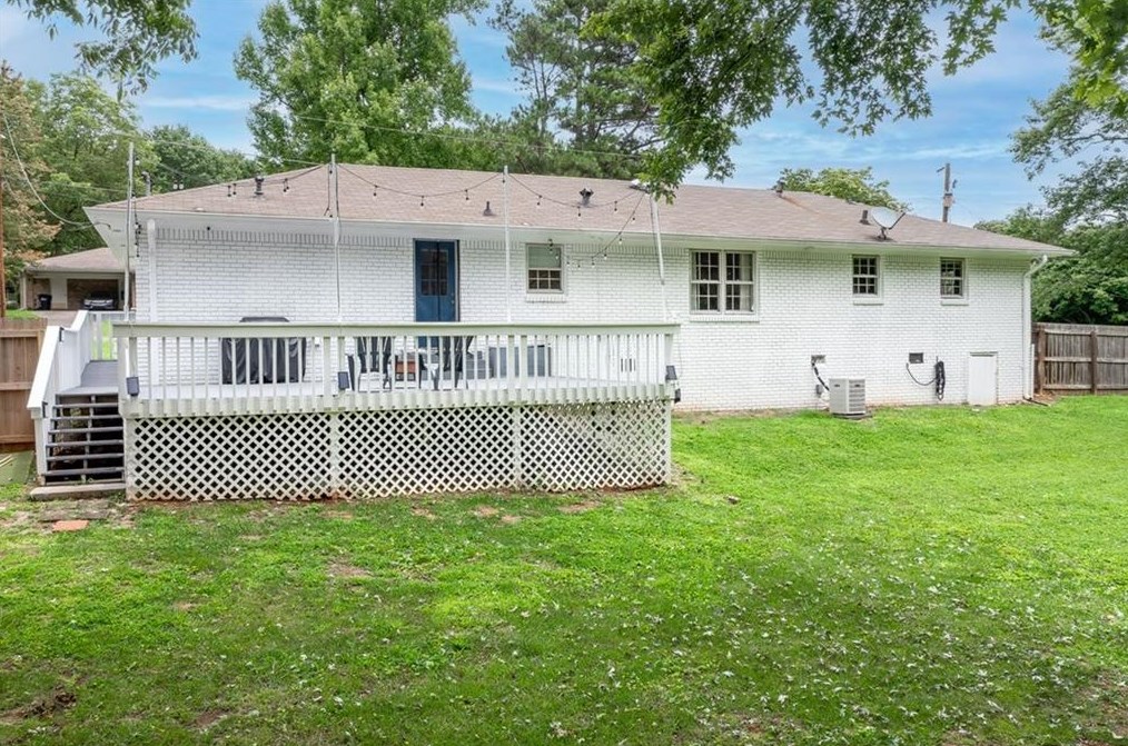 2998 Barry Ave, Smyrna GA  30082-1904 exterior