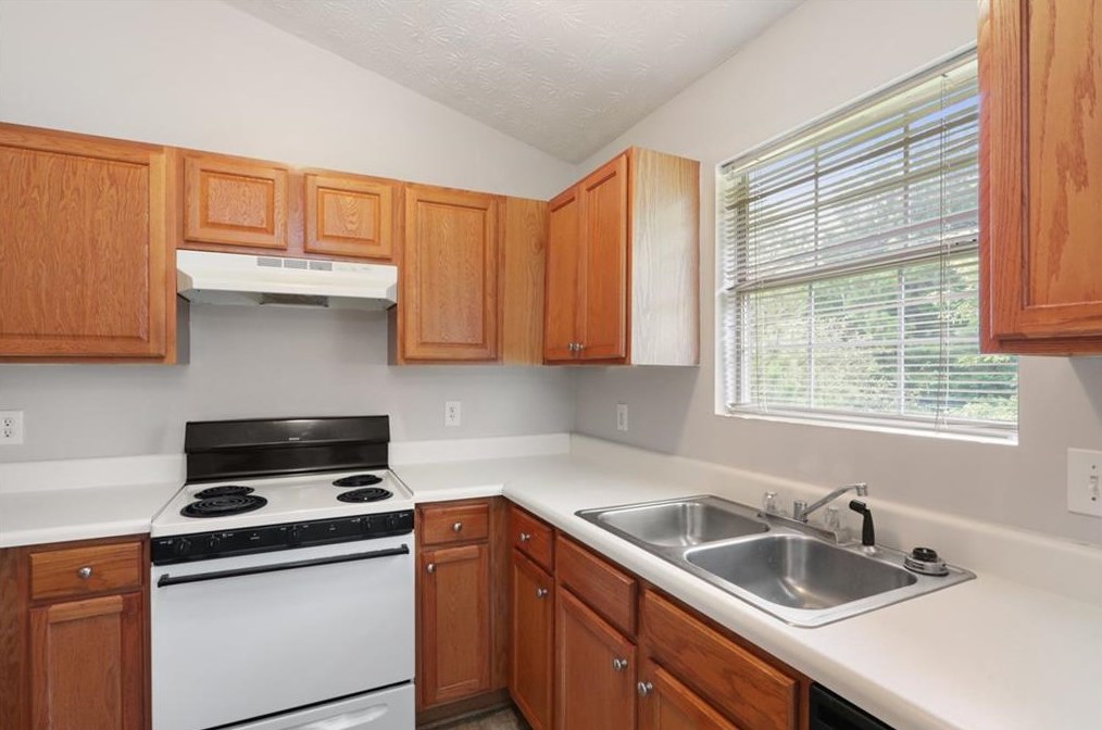 3359 River Run Trl, Decatur GA  30034-6762 exterior