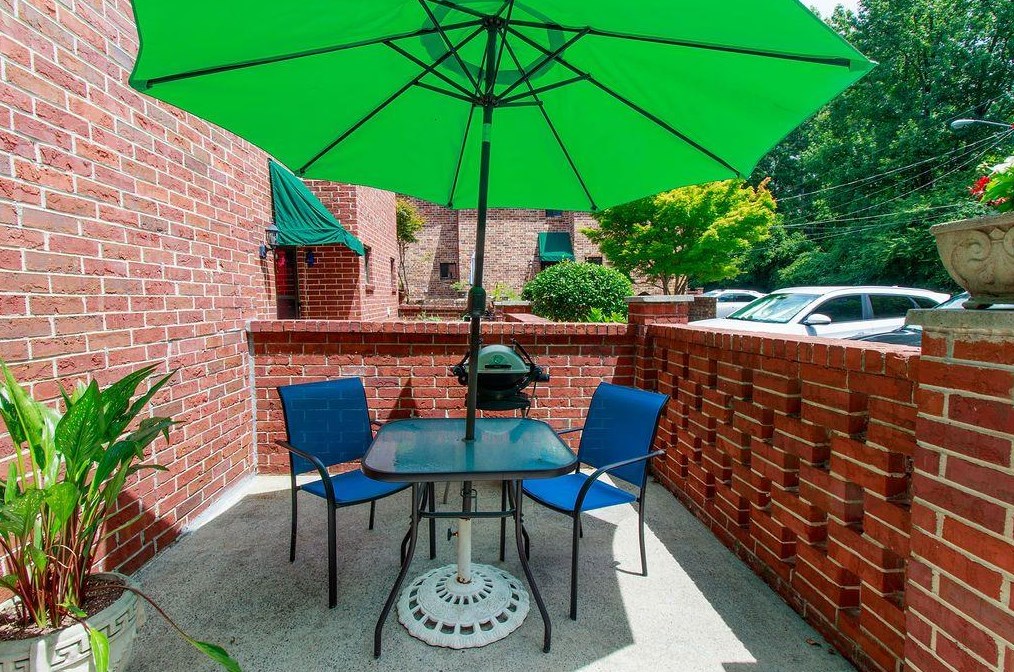 2273 Pernoshal Ct, Atlanta GA 30338-6448 exterior