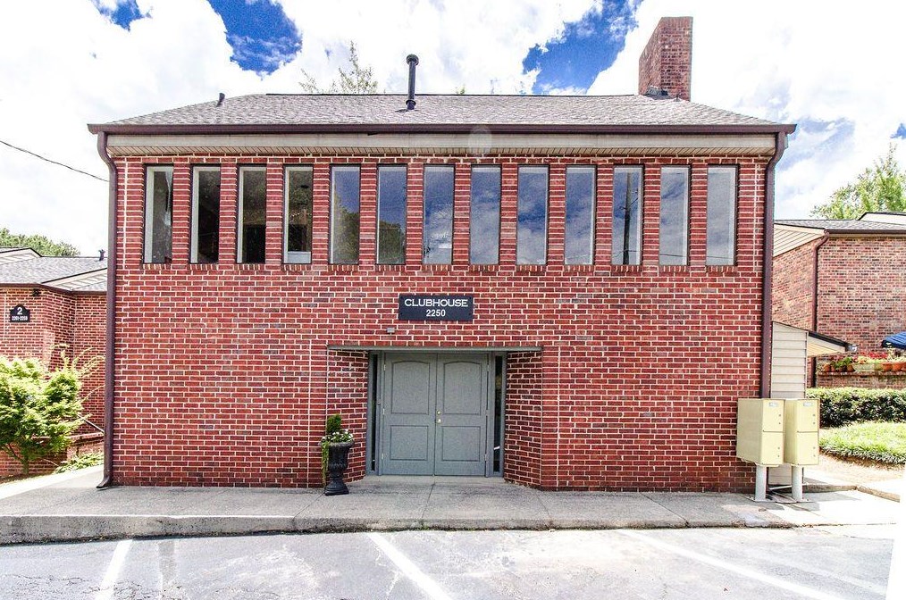 2273 Pernoshal Ct, Atlanta GA 30338-6448 exterior