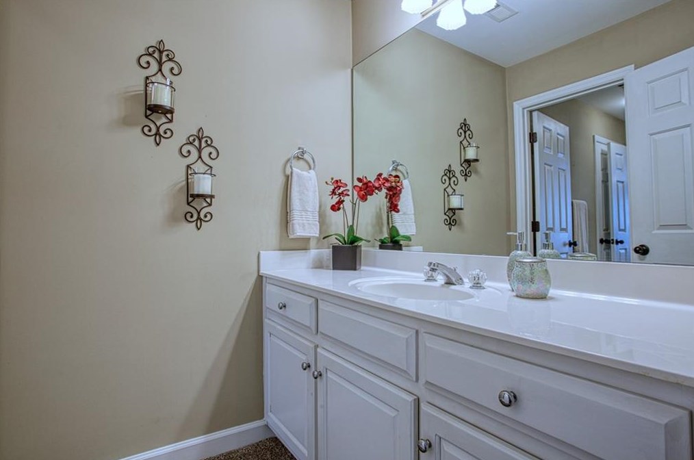 990 Bramlett Shoals Rd, Lawrenceville GA  30045-6691 exterior