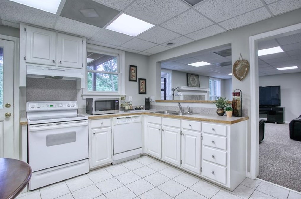 990 Bramlett Shoals Rd, Lawrenceville GA  30045-6691 exterior