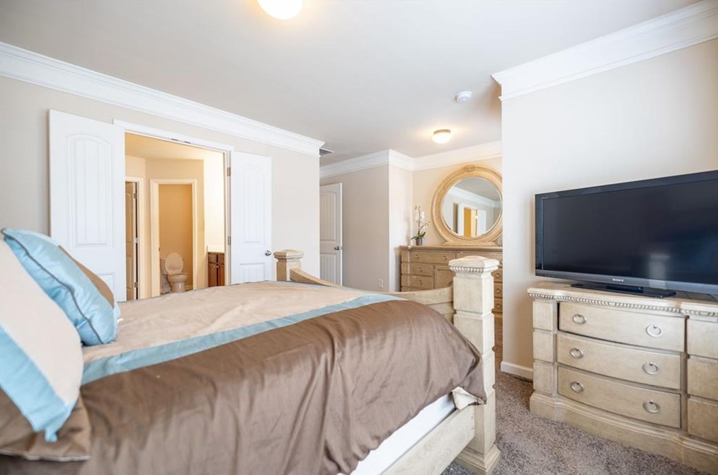 3084 Turman Cir, Decatur GA  30033-3259 exterior