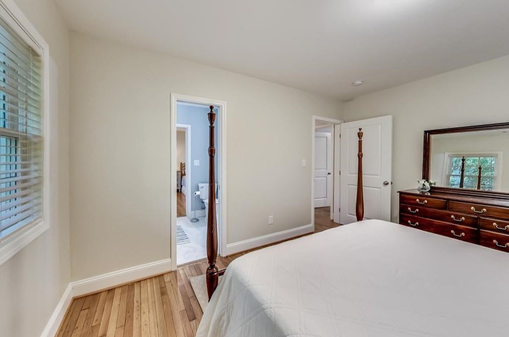 822 Wesley Dr, Atlanta GA  30305-3925 exterior