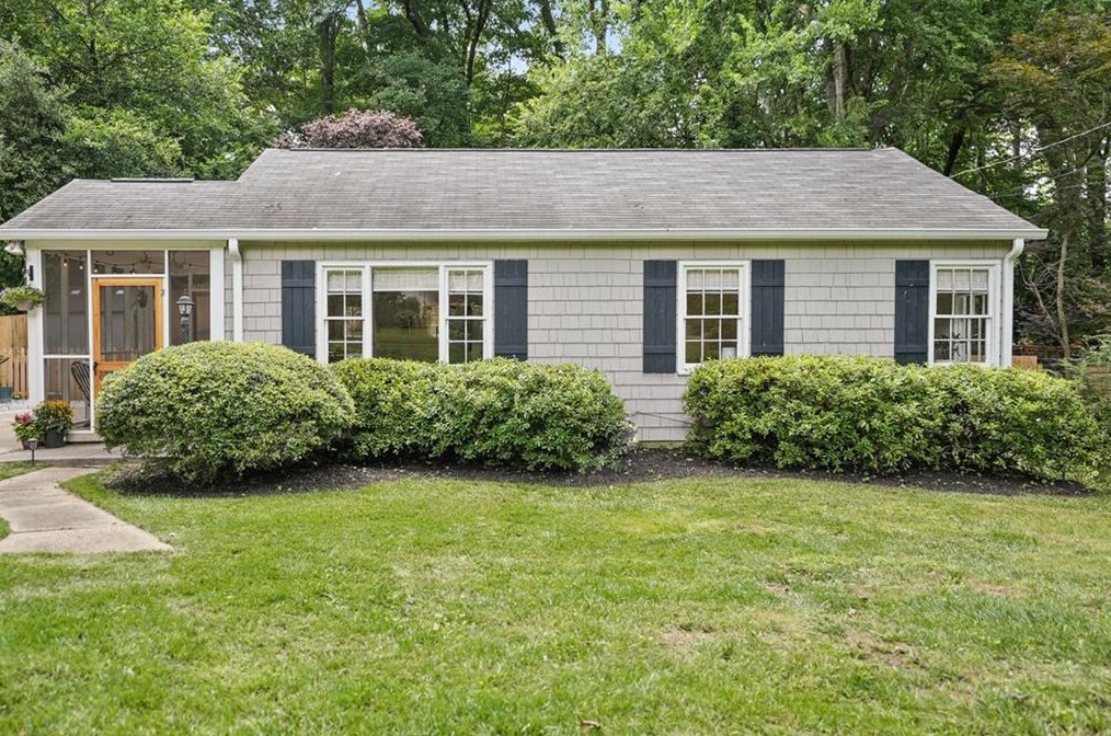 549 Scott Cir, Decatur GA  30033-4727 exterior