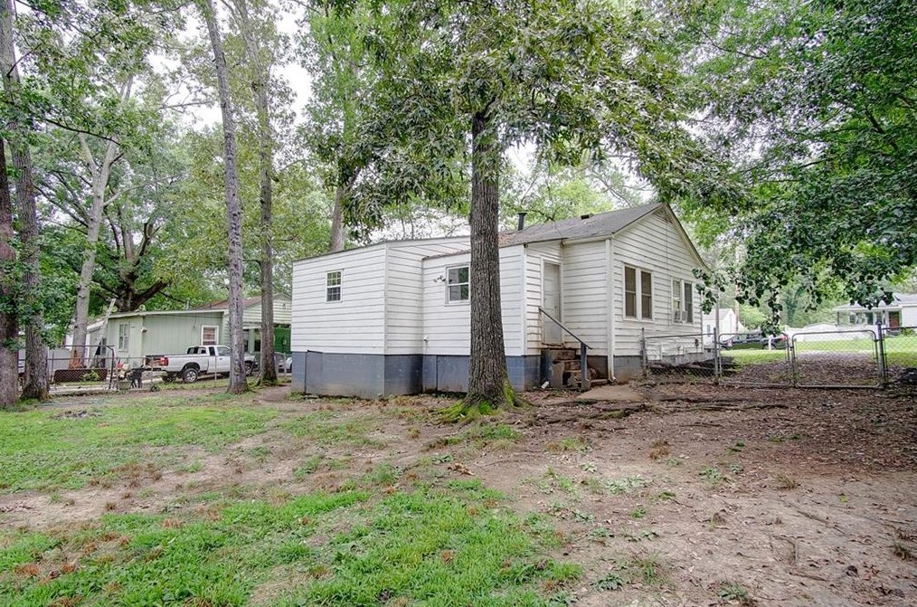 7 Plymouth Rd, Rome GA  30165-1134 exterior