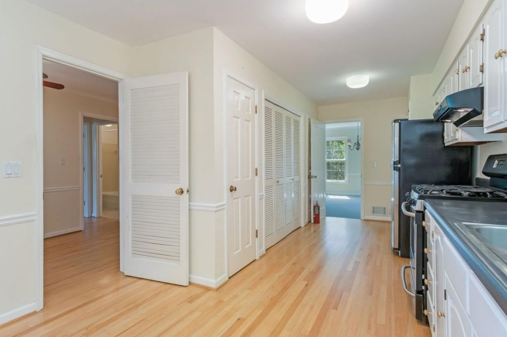 1504 Brianwood Rd, Decatur GA  30033-1723 exterior