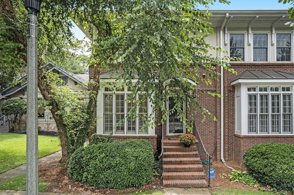 128 Church St, Decatur GA  30030-3325 exterior