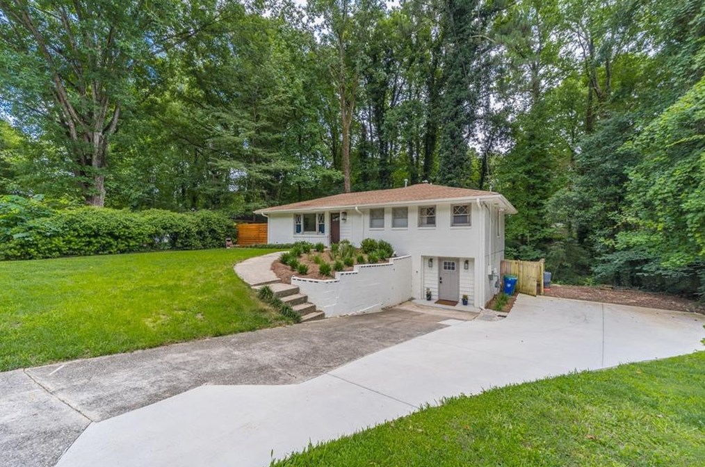 4229 Timber Valley Ct, Decatur GA  30032-2571 exterior