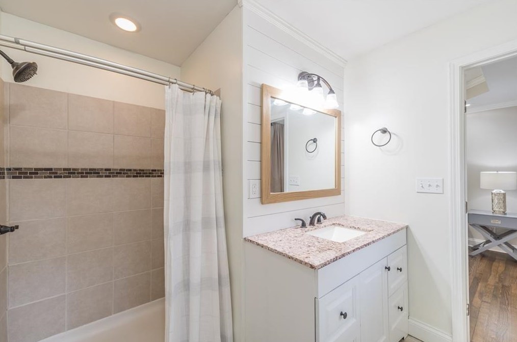 4229 Timber Valley Ct, Decatur GA  30032-2571 exterior