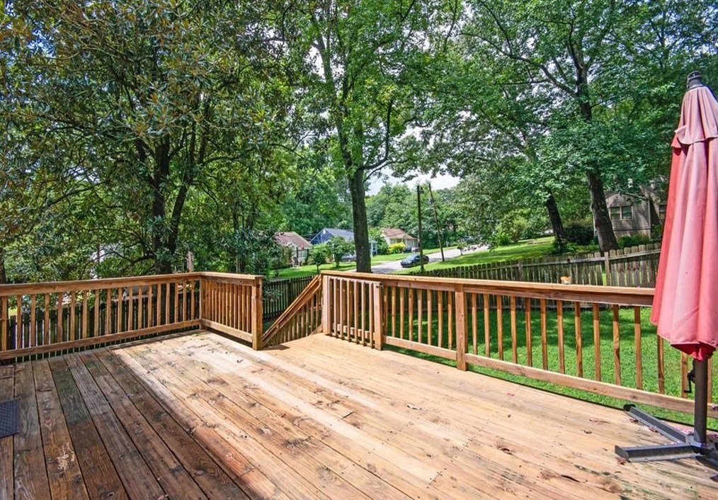 1749 Old Hickory St, Decatur GA  30032-4354 exterior