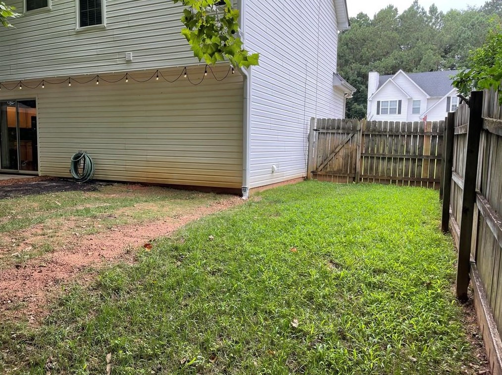 7064 Saratoga Dr, Flowery Branch GA  30542-5668 exterior