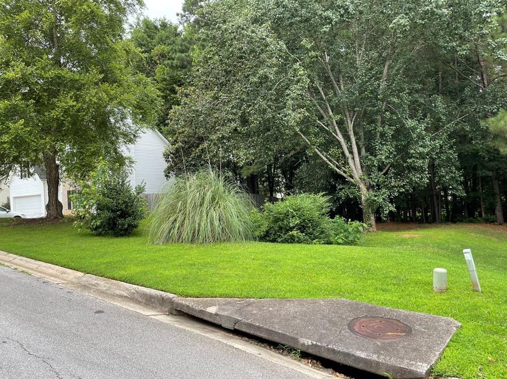 7064 Saratoga Dr, Flowery Branch GA  30542-5668 exterior