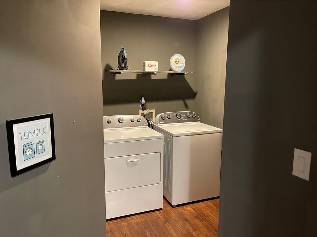 7064 Saratoga Dr, Flowery Branch GA  30542-5668 exterior