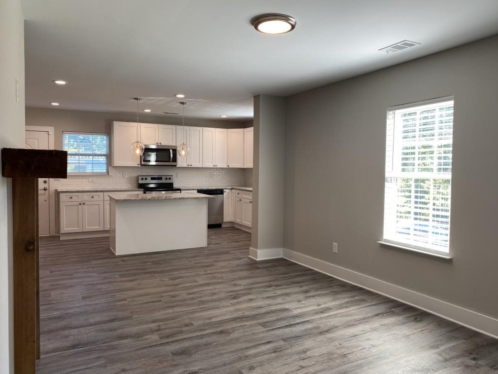 1186 Mayland Cir, Atlanta GA  30310-3543 exterior