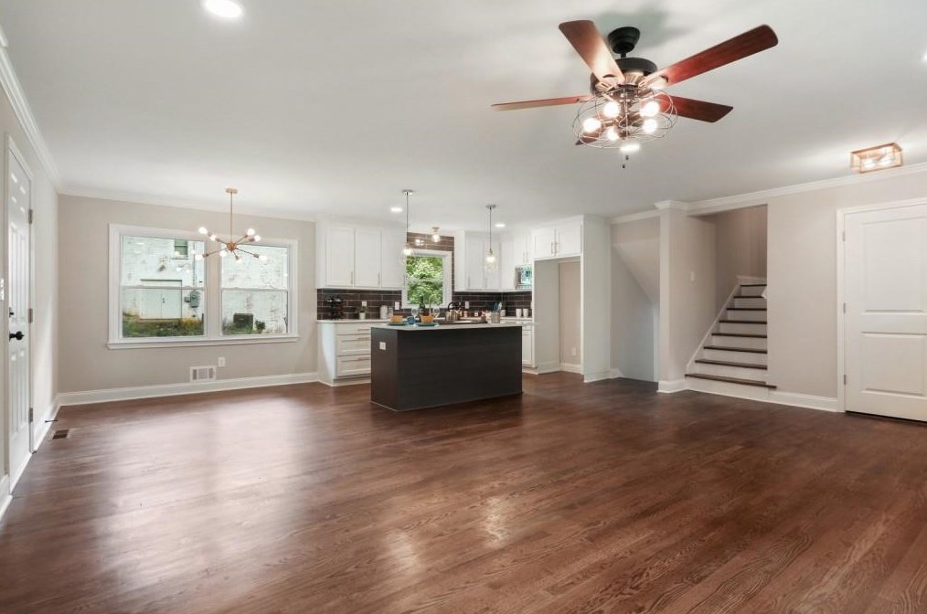 2732 Hawaii Ct, Decatur GA  30033-2335 exterior