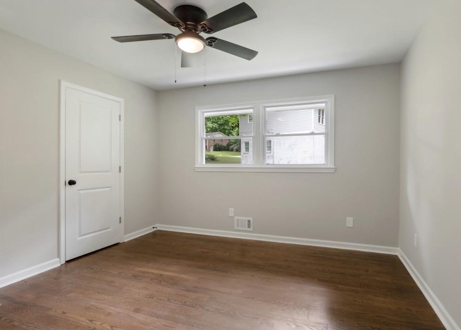 2732 Hawaii Ct, Decatur GA  30033-2335 exterior