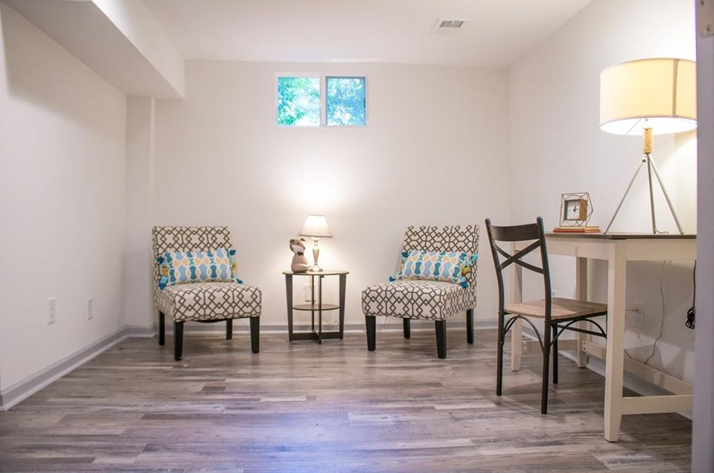 3068 Anthony Dr, Decatur GA  30033-3907 exterior