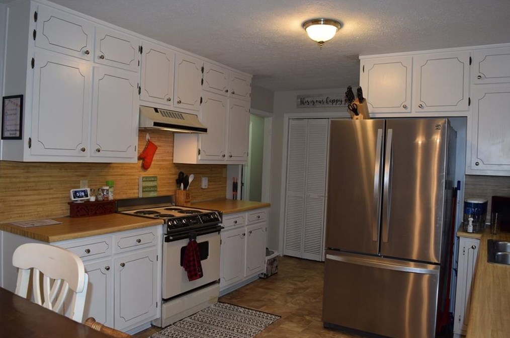 536 Valley View Dr, Winder GA  30680-1423 exterior