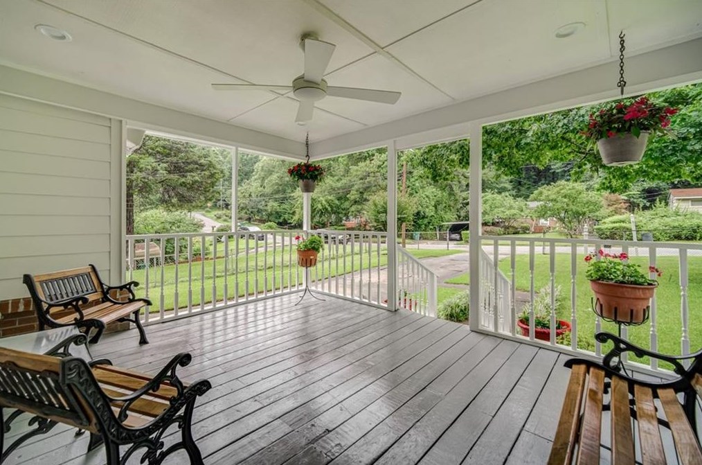 3097 Piper Dr, Decatur GA  30033-3921 exterior