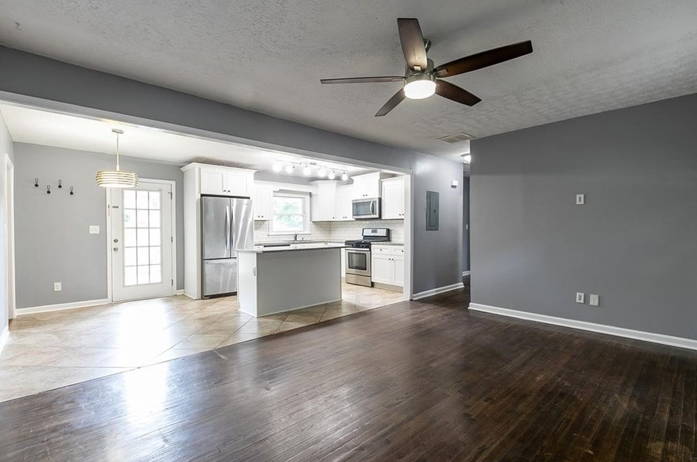 3261 Bonway Dr, Decatur GA  30032-2429 exterior