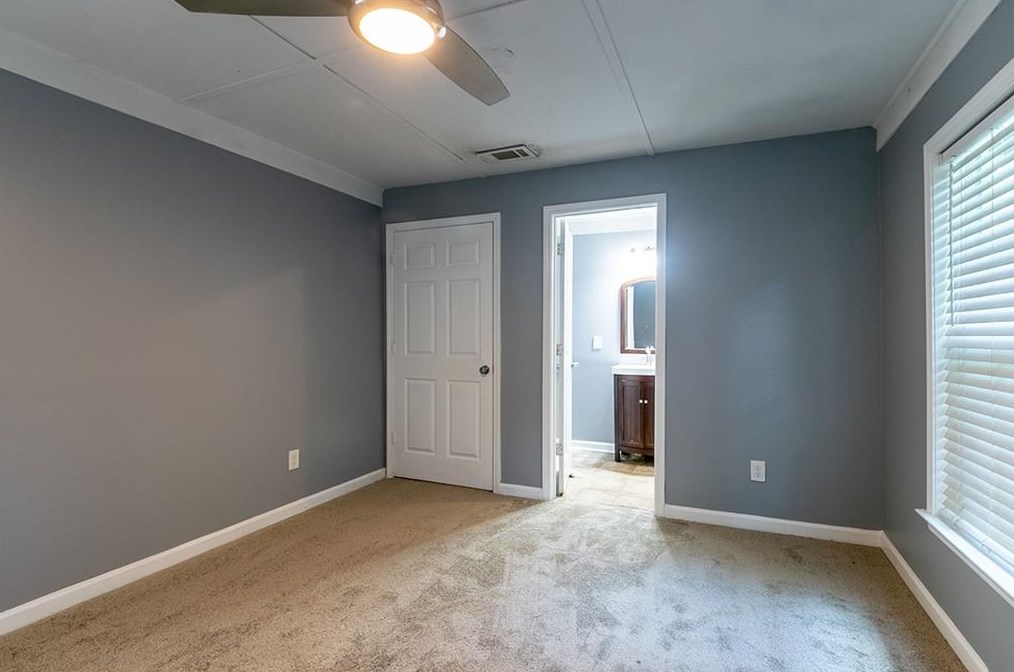 3261 Bonway Dr, Decatur GA  30032-2429 exterior