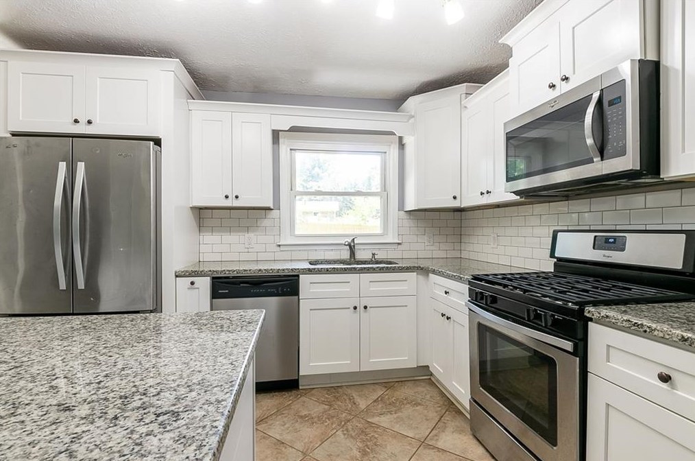 3261 Bonway Dr, Decatur GA  30032-2429 exterior