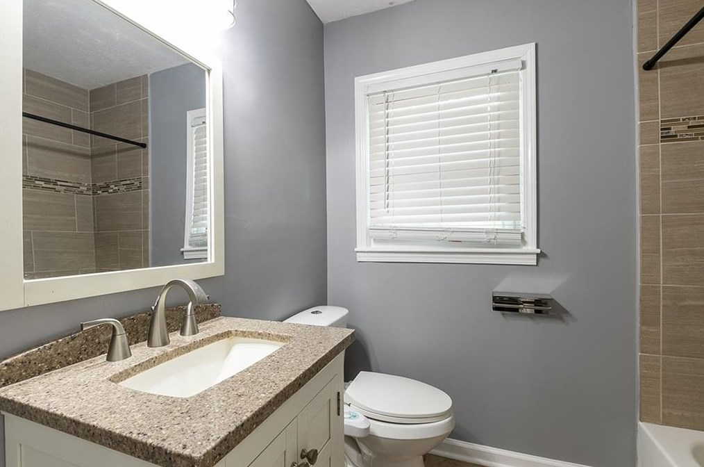 3261 Bonway Dr, Decatur GA  30032-2429 exterior