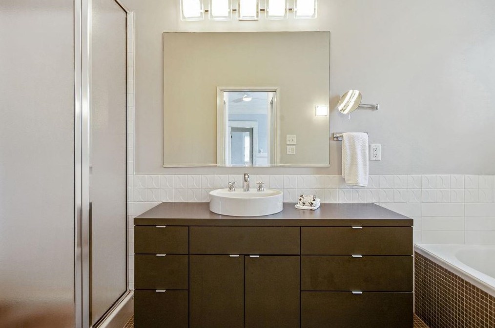 130 Second Ave, Decatur GA  30030-3548 exterior