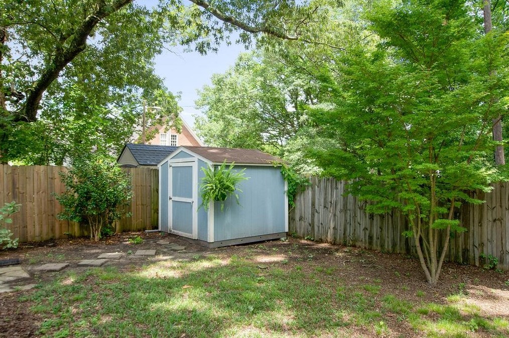 130 Second Ave, Decatur GA  30030-3548 exterior