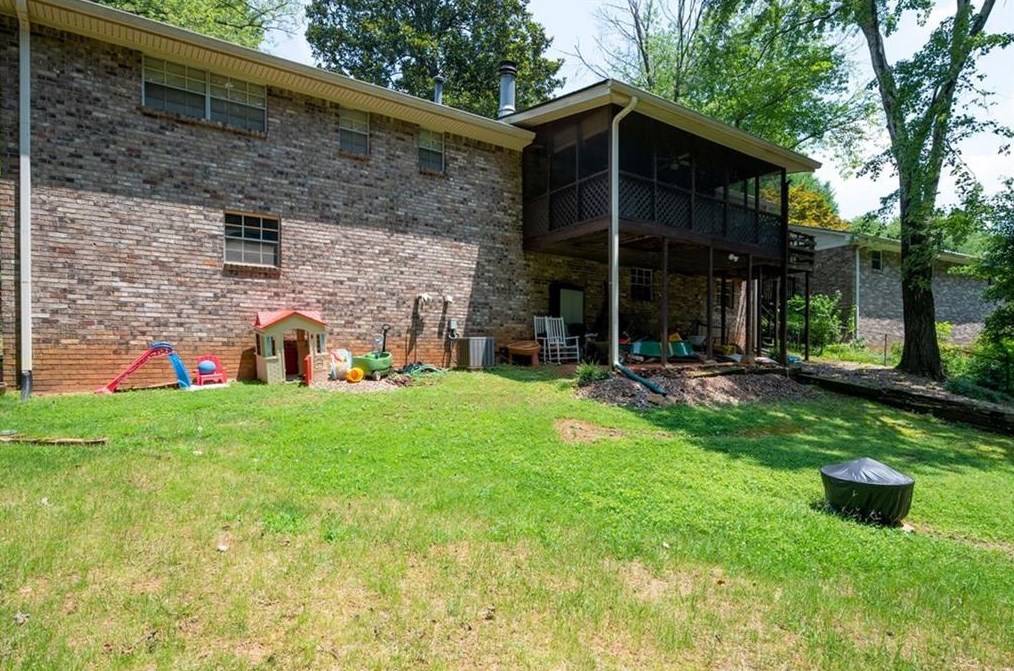 4136 Antler Trl, Smyrna GA  30082-3900 exterior