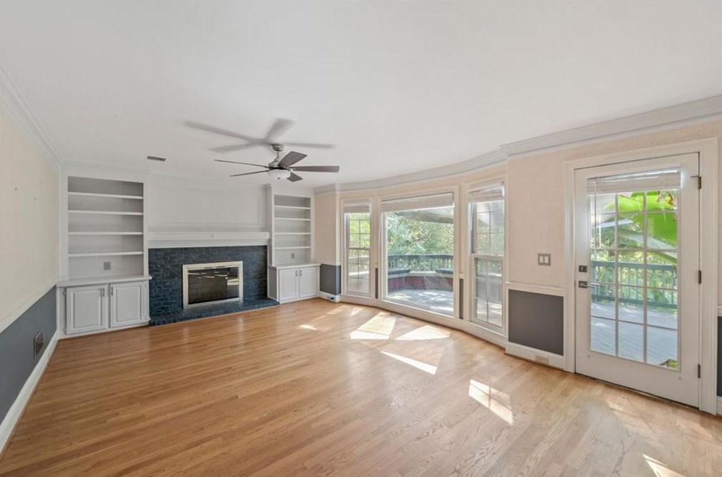 2928 Hamilton Sq, Decatur GA  30033-1146 exterior