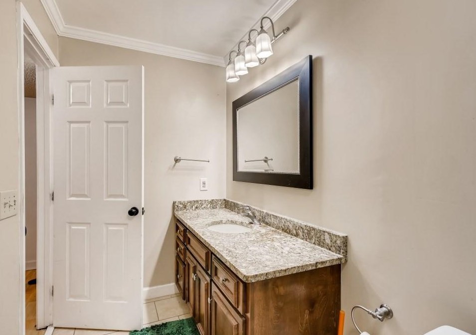 1507 Wingate Way, Atlanta GA  30350-4987 exterior