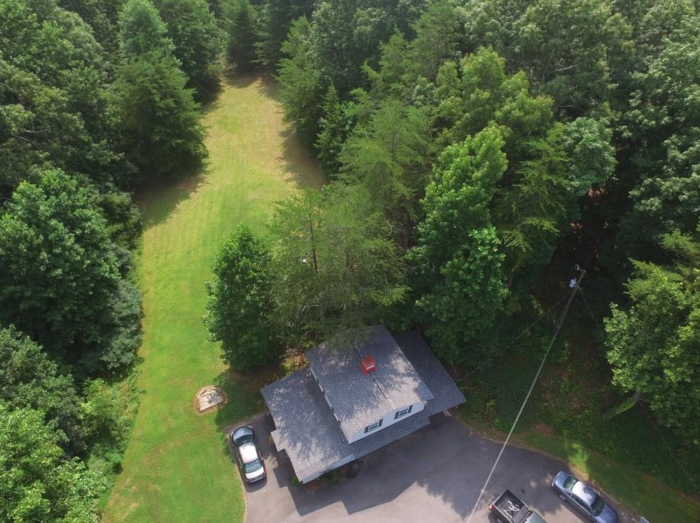 39 Barrett, Dahlonega, GA 30533