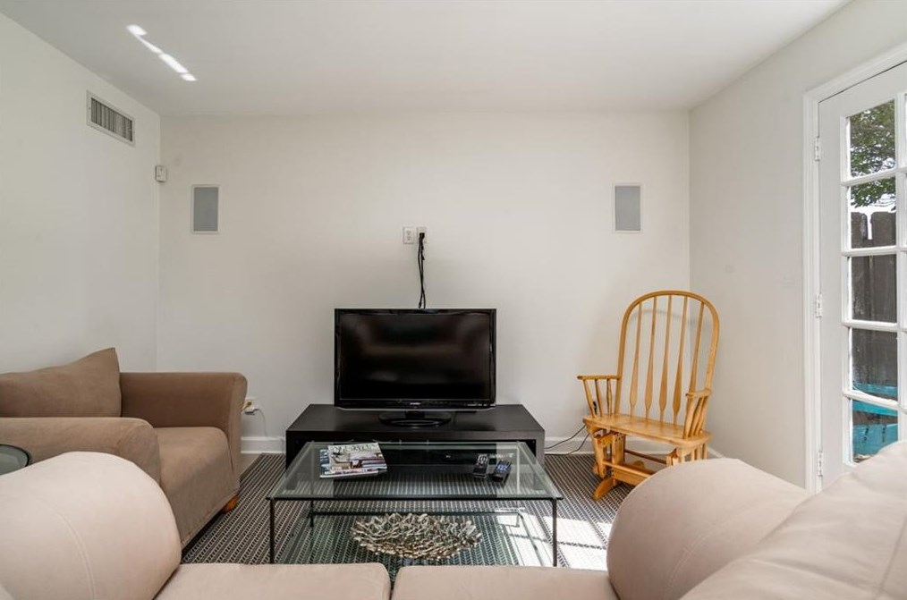 1122 Moorestown Cir, Decatur GA  30033-2725 exterior